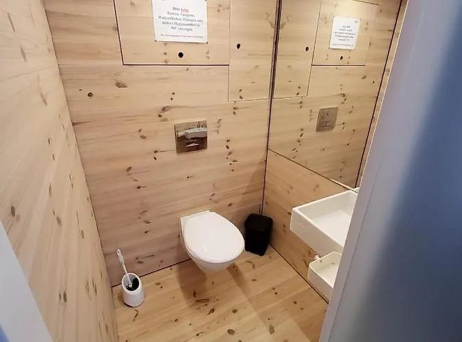 Hausboot Geiselruh 船上ホテル