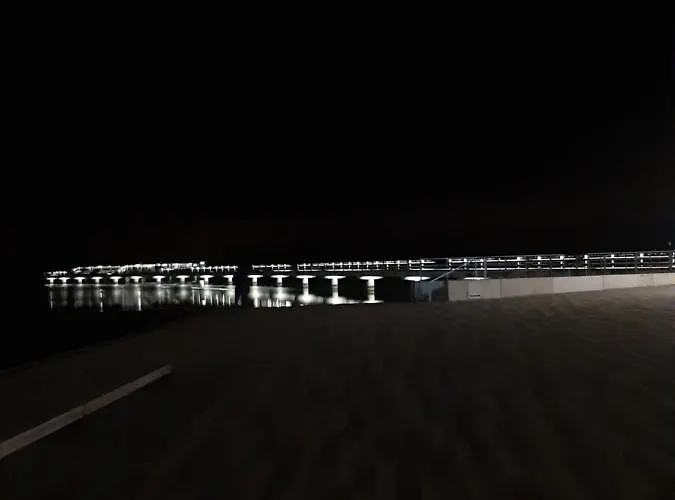 Hausboot Geiselruh 船上ホテル *